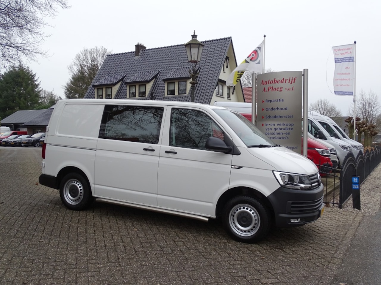 Volkswagen Transporter - 2.0 TDI L1H1 Highl.NAVI DAB Bpm VRIJ 1e eig - AutoWereld.nl