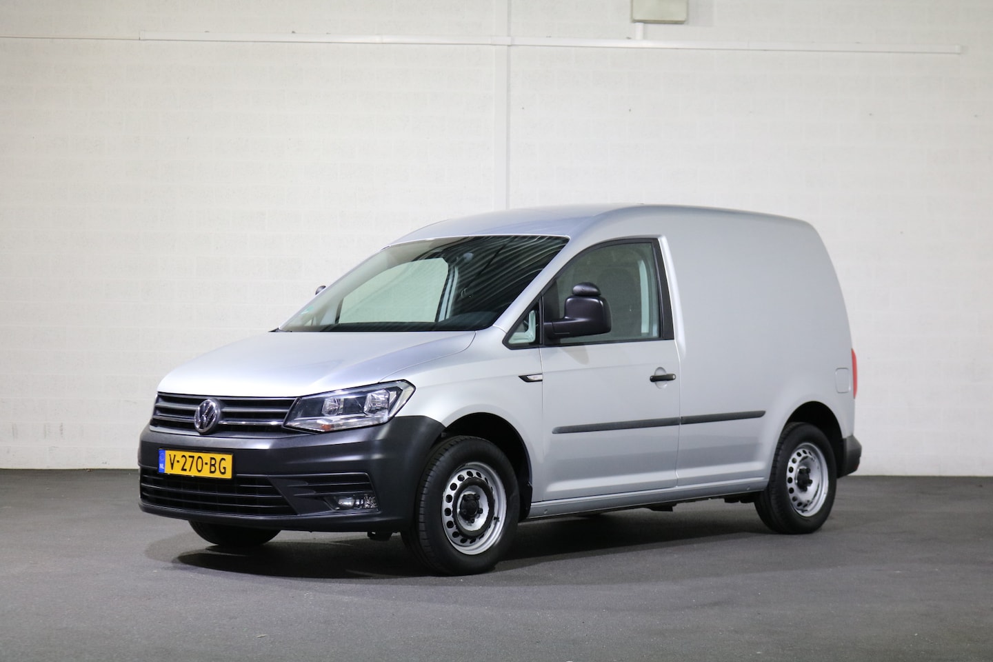 Volkswagen Caddy - 2.0 TDI 102pk Airco Navigatie Trekhaak - AutoWereld.nl