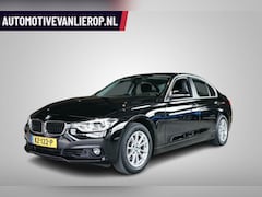 BMW 3-serie - 318i Centennial Executive LED | NAVI | PDC