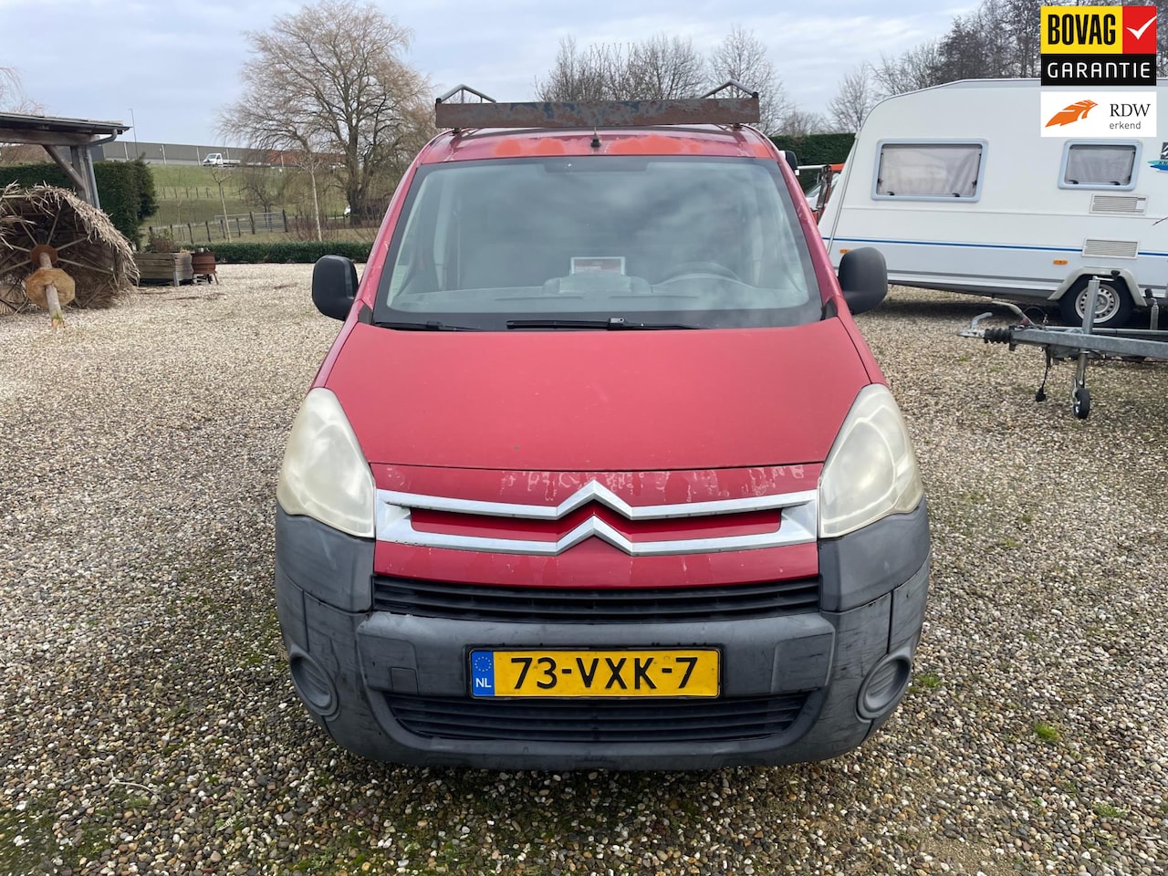 Citroën Berlingo - 1.6 HDI 500 Comfort ROOD ‘08 - AutoWereld.nl