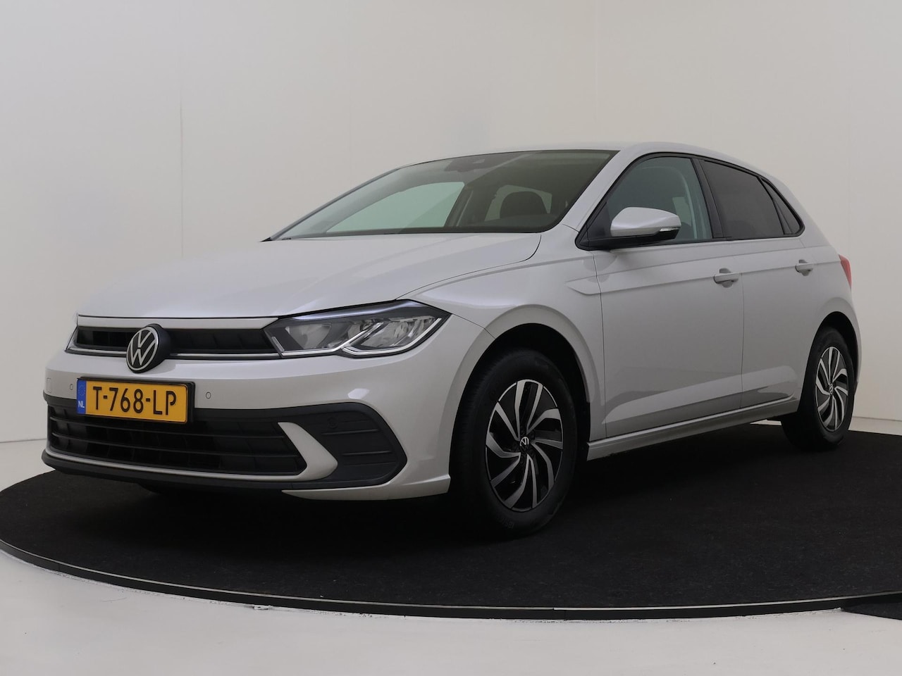 Volkswagen Polo - 1.0 TSI Life | CarPlay | Adaptieve cruise control | Digitale cockpit | Parkeersensoren | D - AutoWereld.nl