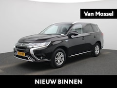 Mitsubishi Outlander - 2.4 PHEV Pure | Achteruitrijcamera | Parkeersensoren | Stoelverwarming | Climate Control |