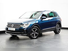 Volkswagen Tiguan - 1.4 TSI e-Hybrid 245PK Elegance | Pan-Dak | Led Matrix| Digitaal display|