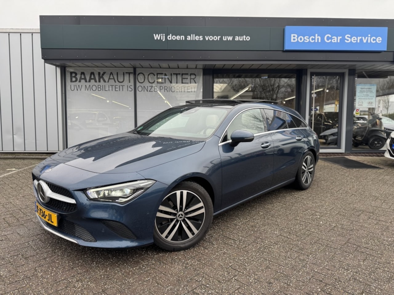 Mercedes-Benz CLA-klasse Shooting Brake - 200 Business Solutions Luxury | Panodak | Trekhaak - AutoWereld.nl