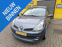 Renault Clio - 1.4-16V Dynamique Luxe |NAP|Clima|APK