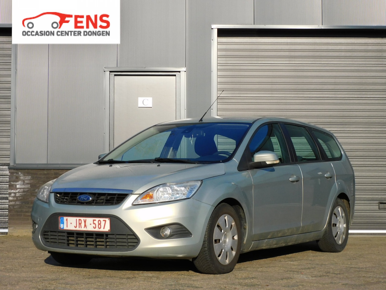 Ford Focus - 1.6 TDCi Cool&Sound AIRCO! ZOMER+ WINTERSET! BELGISCH KENTEKEN! TREKHAAK! - AutoWereld.nl