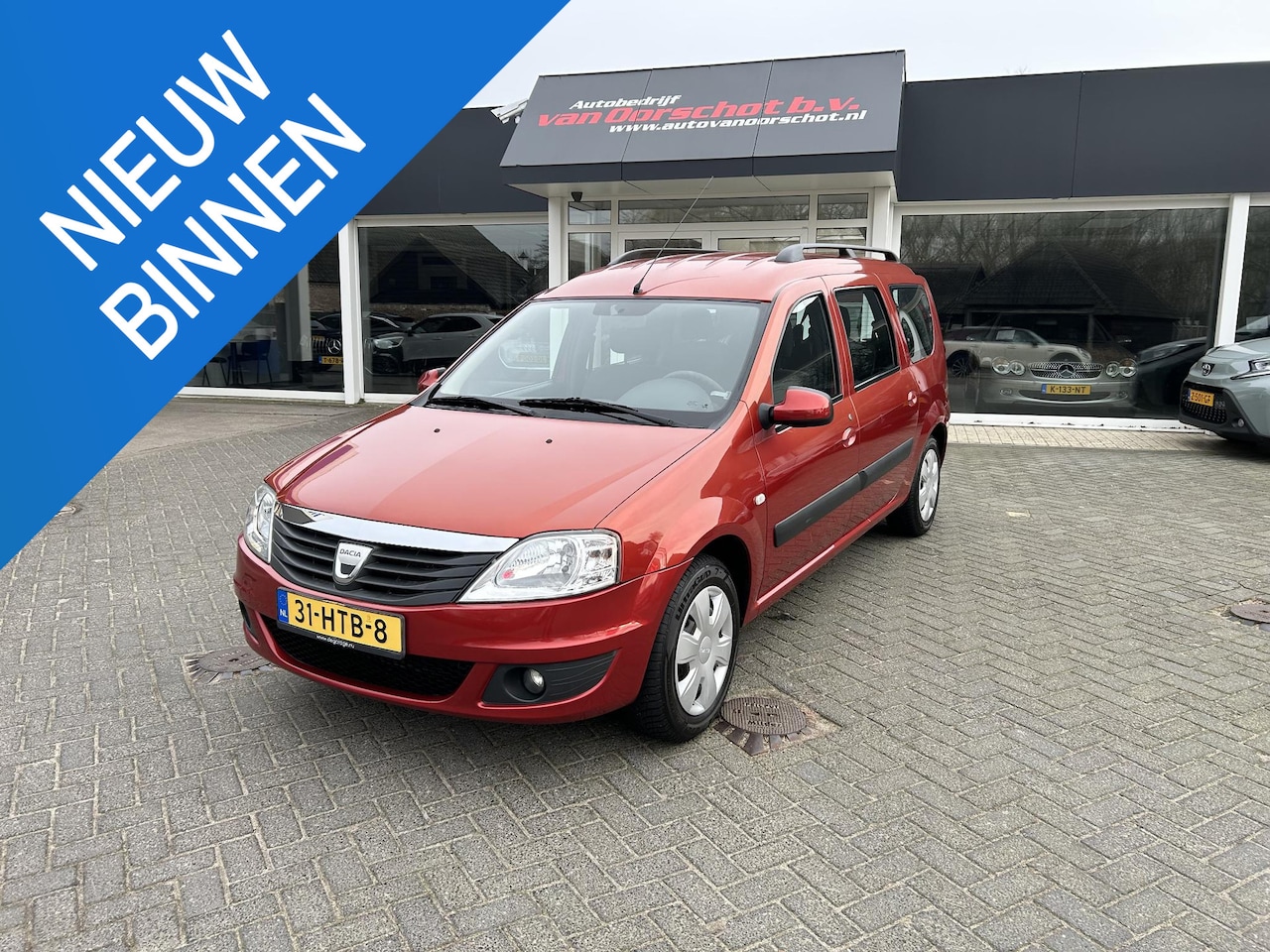 Dacia Logan MCV - 1.6-16V Lauréate 7p. 1.6-16V Lauréate 7p. - AutoWereld.nl