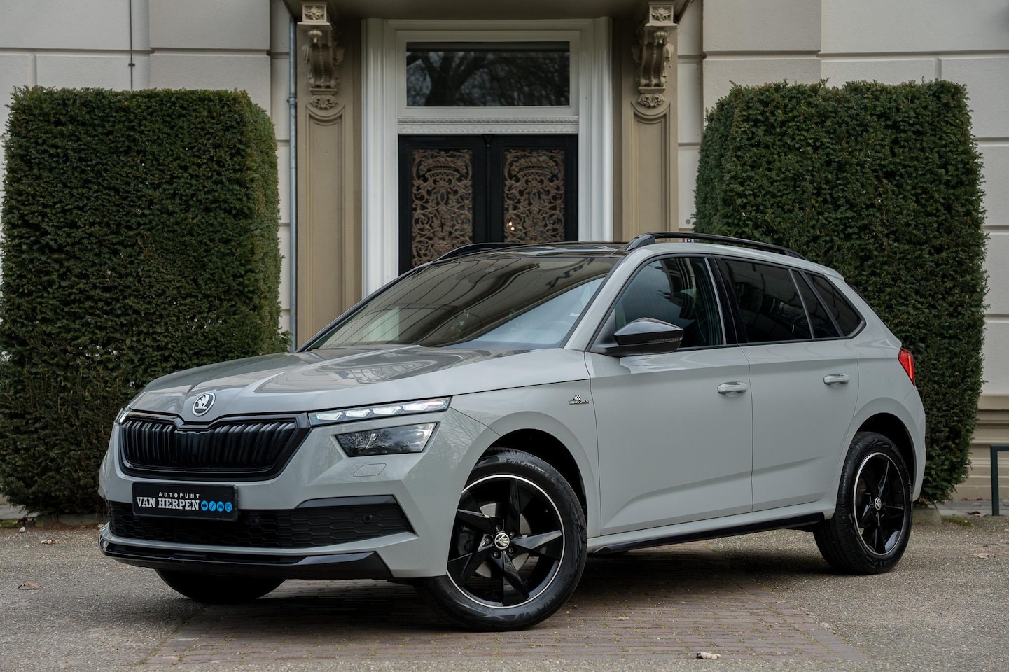 Skoda Kamiq - 1.5 TSI ACT SportLine Monte Carlo Pano | ACC | Camera | Carplay | Dodehoeksens - AutoWereld.nl