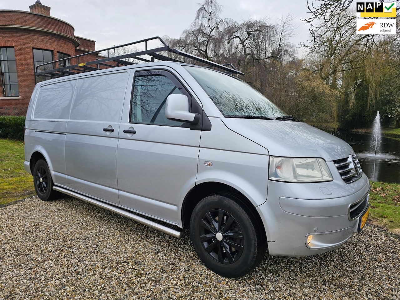 Volkswagen Transporter - 2.5 TDI LANG 3-persoons AIRCO/cruise - AutoWereld.nl