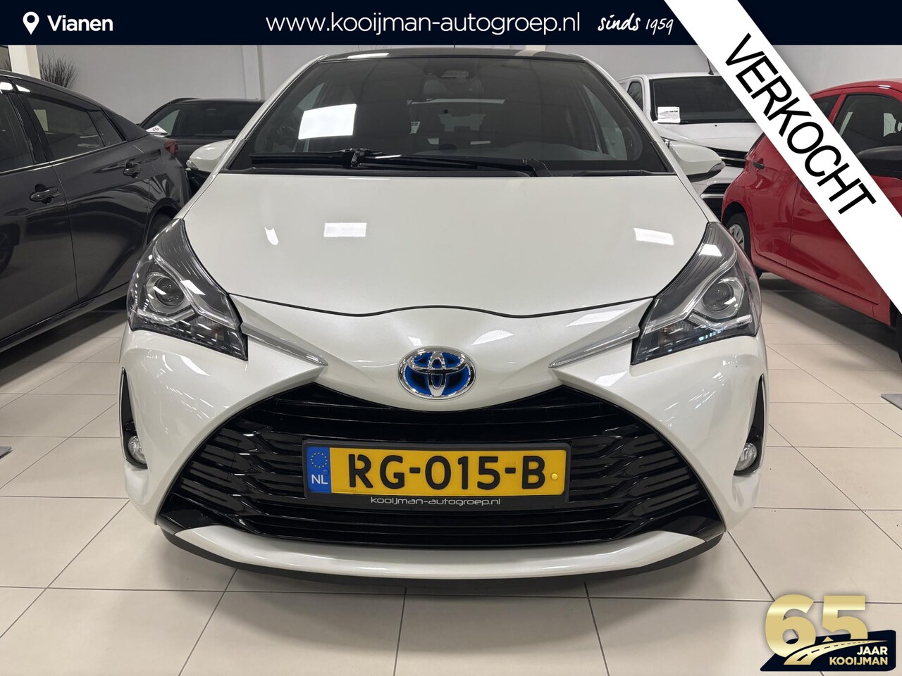 Toyota Yaris - 1.5 Hybrid Premium PANORAMADAK, TREKHAAK, SLECHTS 79.587KM! - AutoWereld.nl