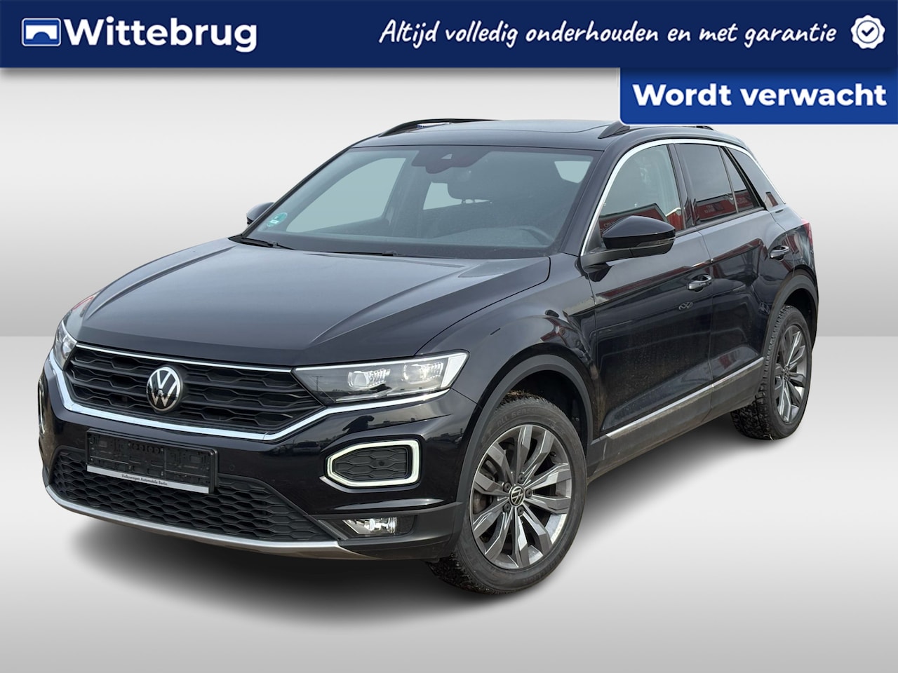 Volkswagen T-Roc - 1.5 TSI 150pk DSG Sport / Panorama dak / virtual cockpit / Side Assist / Full Led / Elect. - AutoWereld.nl