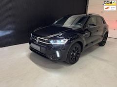 Volkswagen T-Roc - 1.5 TSI R-Line 3xR-Line /pano/keyles