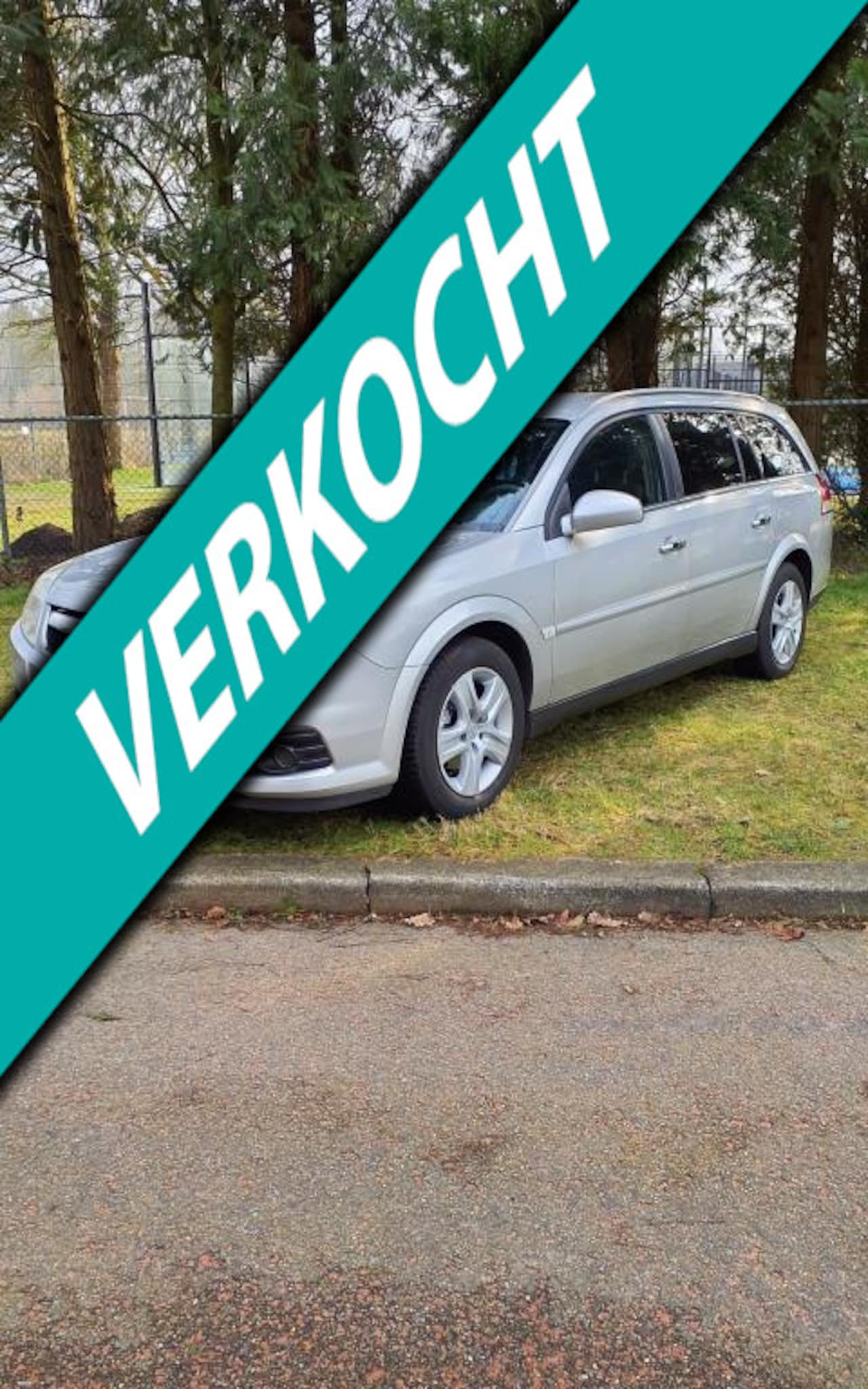 Opel Vectra Wagon - 2.2-16V Executive 2.2-16V Executive, Leer , Navigatie, 6 Bak - AutoWereld.nl