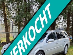 Opel Vectra Wagon - 2.2-16V Executive, Leer , Navigatie, 6 Bak