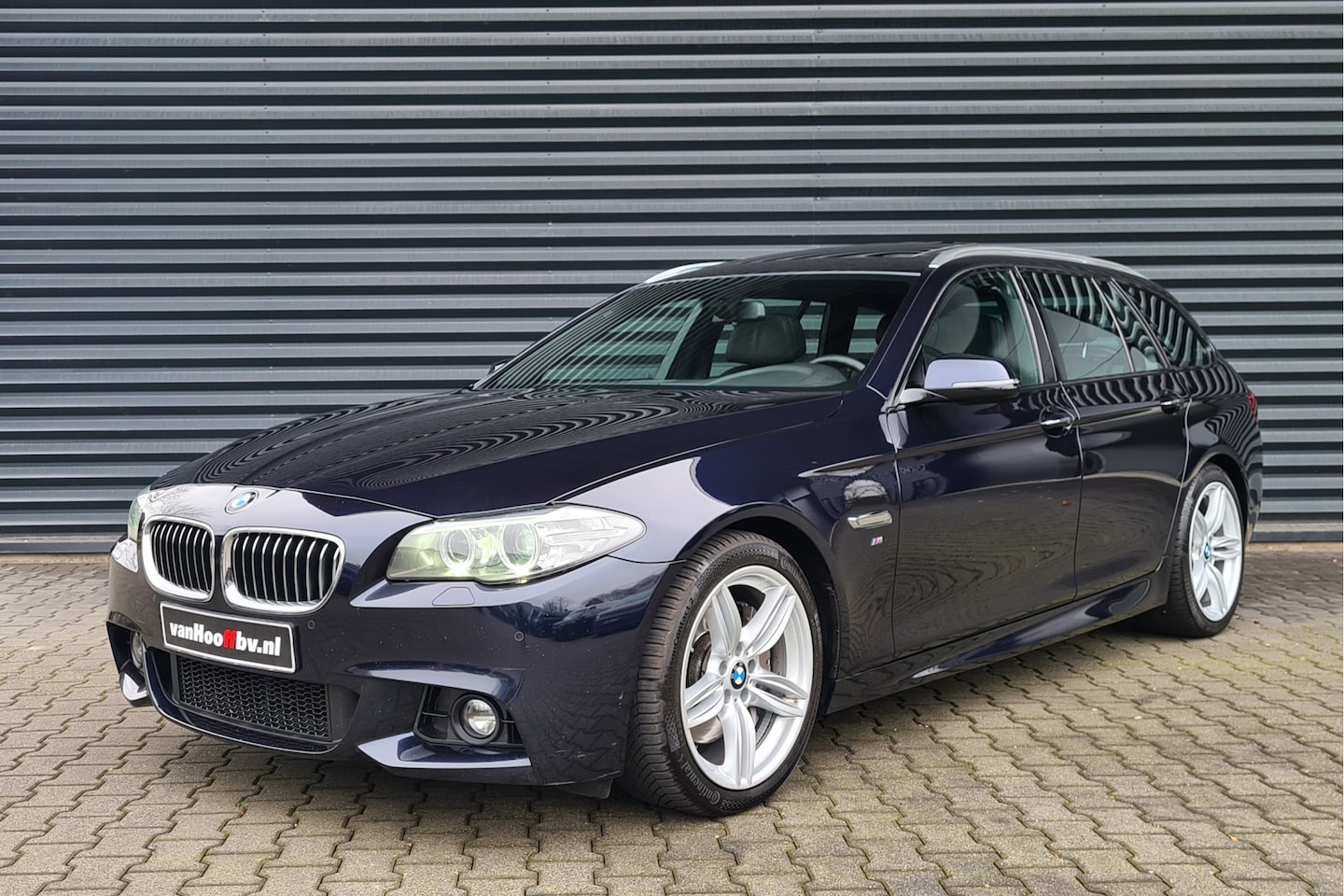 BMW 5-serie Touring - 525d M Sport Edition Pano - Sportst - Memory - AutoWereld.nl