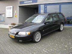 Volvo V70 - 2.4 170PK AUT Momentum