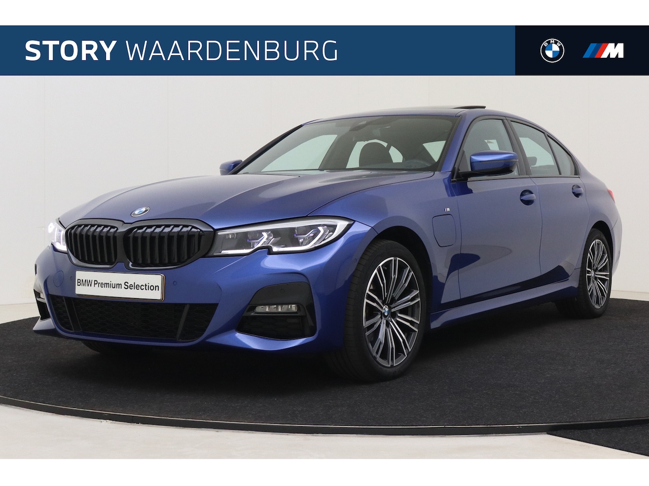 BMW 3-serie - 320e High Executive M Sport Automaat / Schuif-kanteldak / Sportstoelen / Stoelverwarming / - AutoWereld.nl