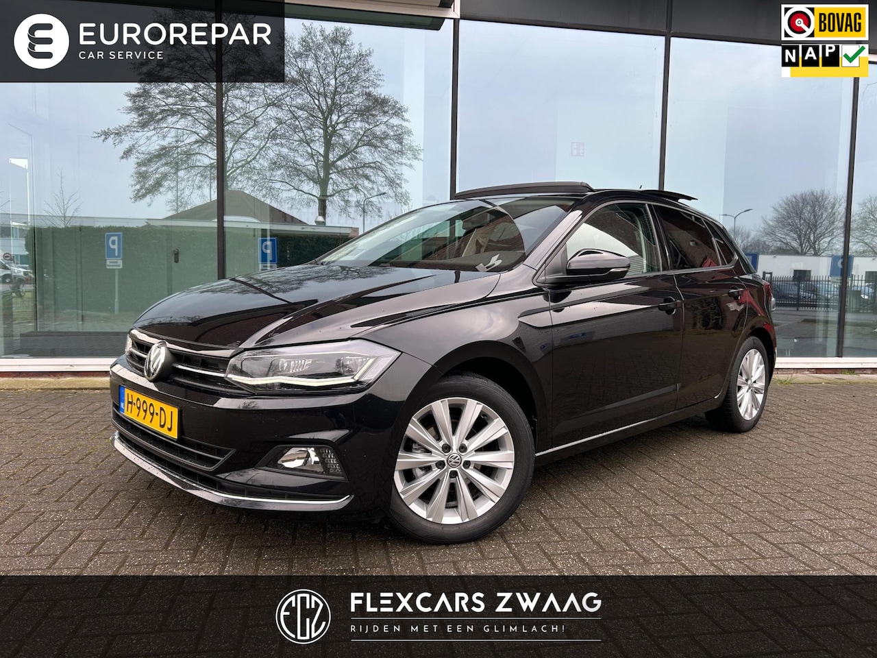 Volkswagen Polo - 1.0 TSI Highline - Automaat - Panodak - Navi - Climate - Org.NL - AutoWereld.nl