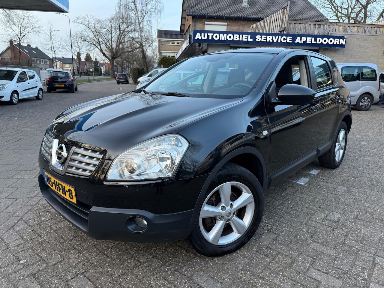 Nissan Qashqai - 2.0 Acenta *CLIMA*6BAK*PDC*CRUISE*LM. VELGEN*ELEKTR. PAKKET* - AutoWereld.nl