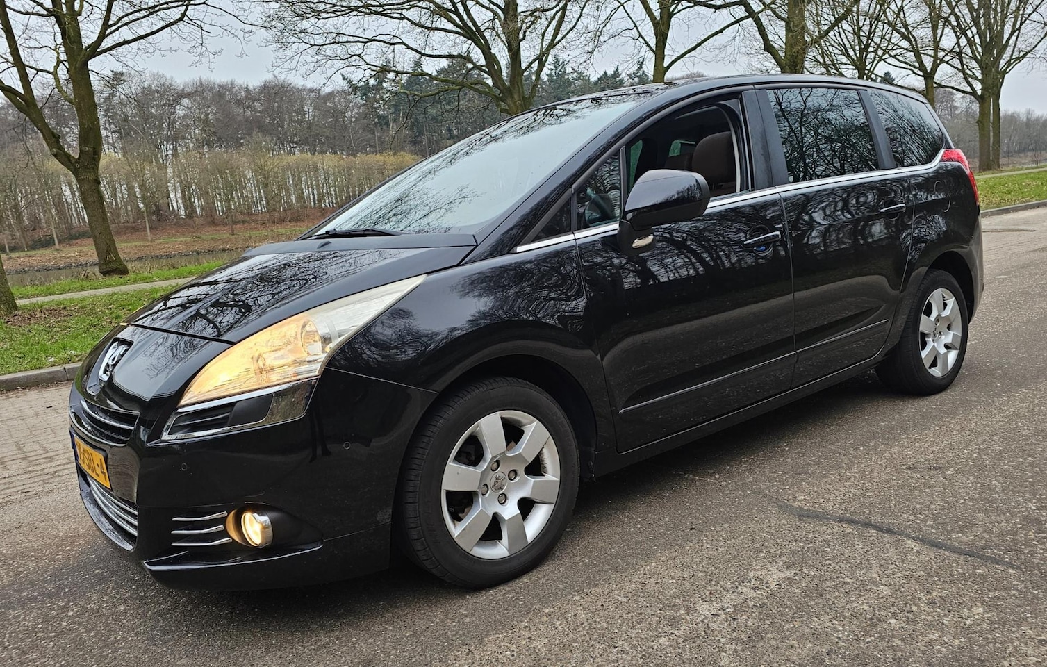 Peugeot 5008 - 1.6 VTi 7 persoons Leder Panodak Navi EX BPM - AutoWereld.nl