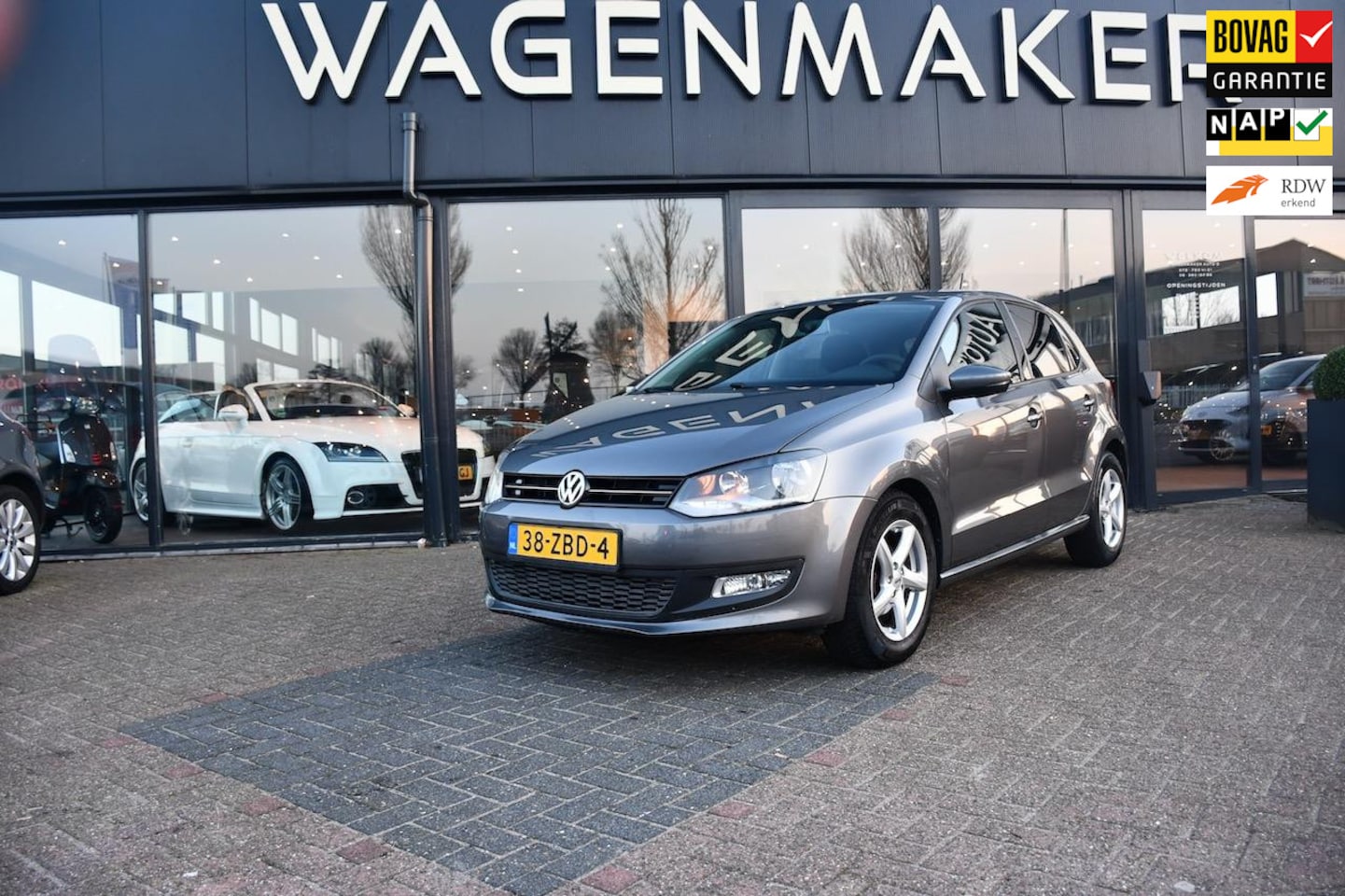 Volkswagen Polo - 1.2 TSI Comfortline AUT|Airco|NAVI|Cruise| - AutoWereld.nl