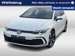 Volkswagen Golf - 1.4 eHybrid 245pk GTE DSG Automaat Panoramadak / IQ Led / 18"LM Velgen / Navigatie Pro / H