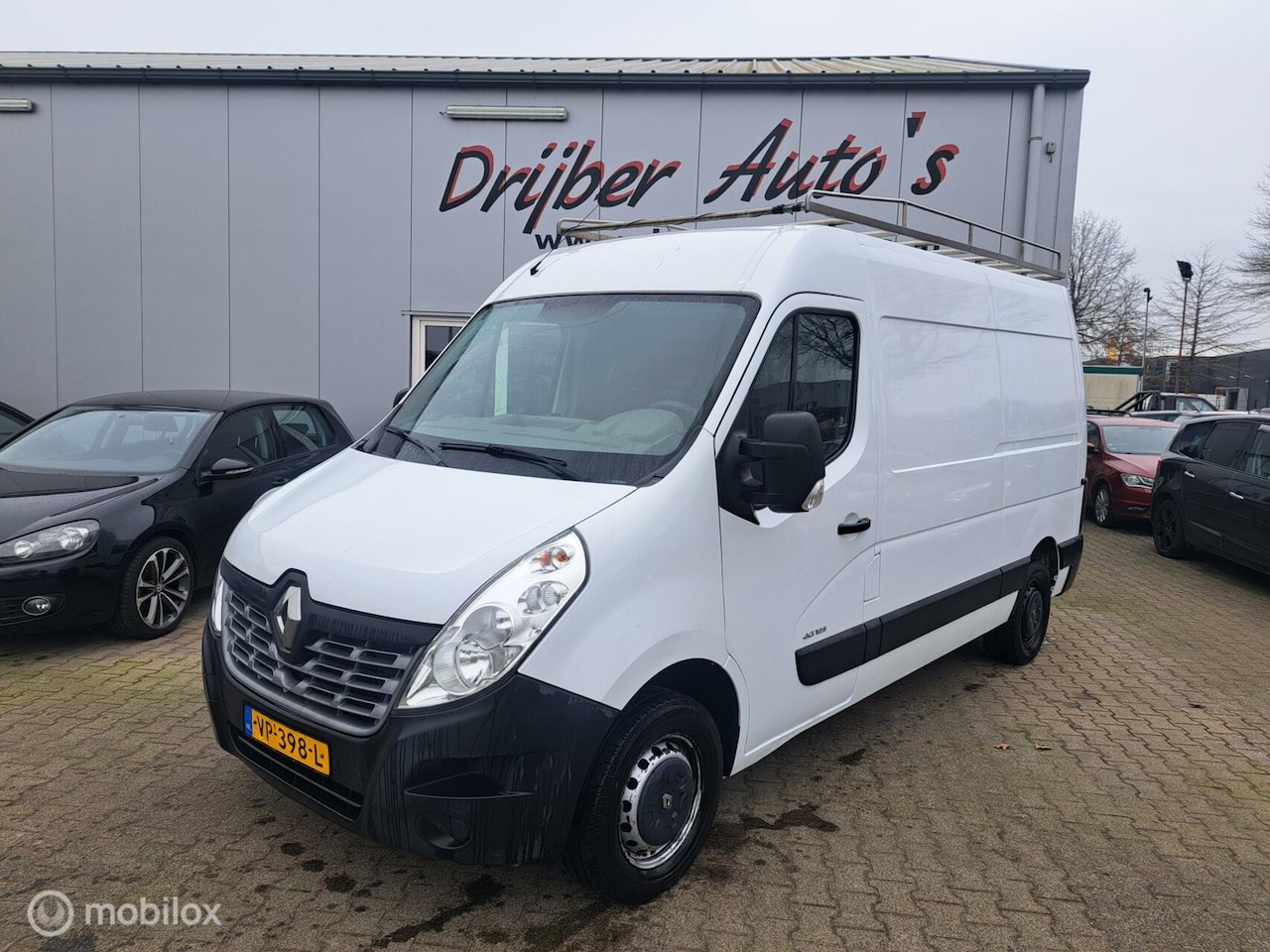 Renault Master - bestel T35 2.3 dCi L2H2 - AutoWereld.nl