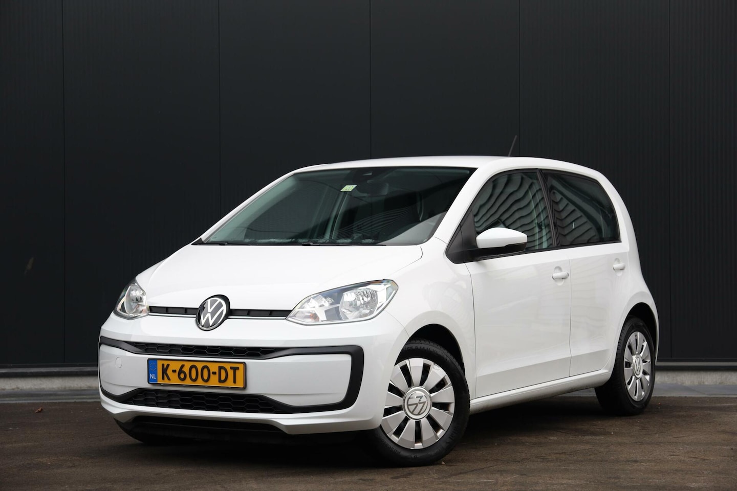 Volkswagen Up! - 1.0 BMT Move Up! Airco Bluetooth LED 5-Deurs NL-Auto NAP! - AutoWereld.nl