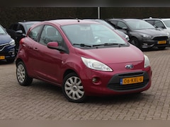 Ford Ka - 1.2 Titanium / NL Auto / Leuke auto / Airco / Radio / Centrale Vergrendeling