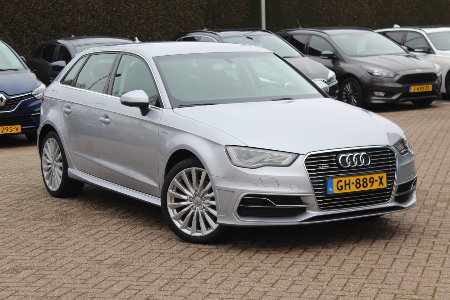 Audi A3 Sportback - 1.4 e-tron PHEV Ambition Pro Line plus / Navigatie / Parkeerhulp V+A / Intr. voorverwarmin - AutoWereld.nl