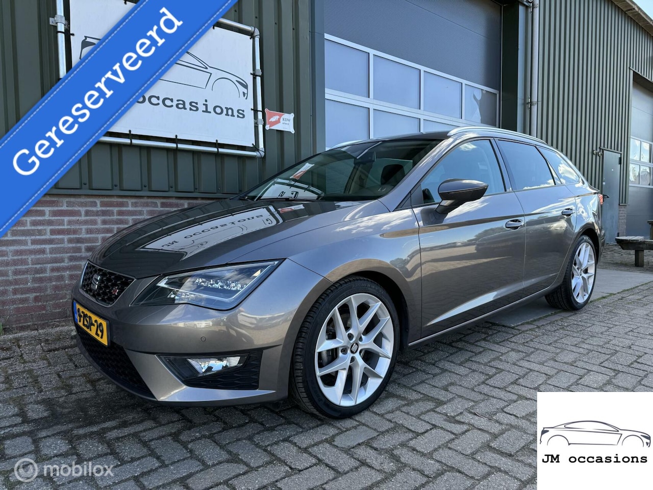 Seat Leon ST - 1.4 TSI ACT FR Dynamic|CarPlay|Led|Cruise|Clima - AutoWereld.nl