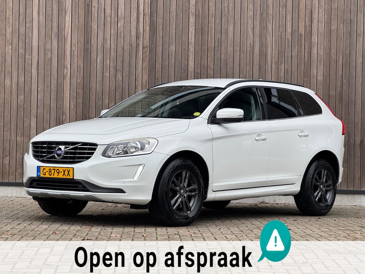 Volvo XC60 - 2.0 D3 FWD Momentum |Leder|Navi|Trekhaak| - AutoWereld.nl