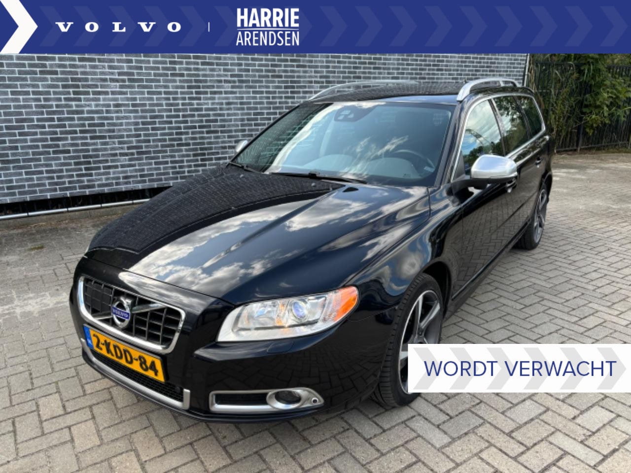 Volvo V70 - 2.4 D5 AWD Summum | Trekhaak | Xenon | Stoelverwarming | Schuifdak | - AutoWereld.nl