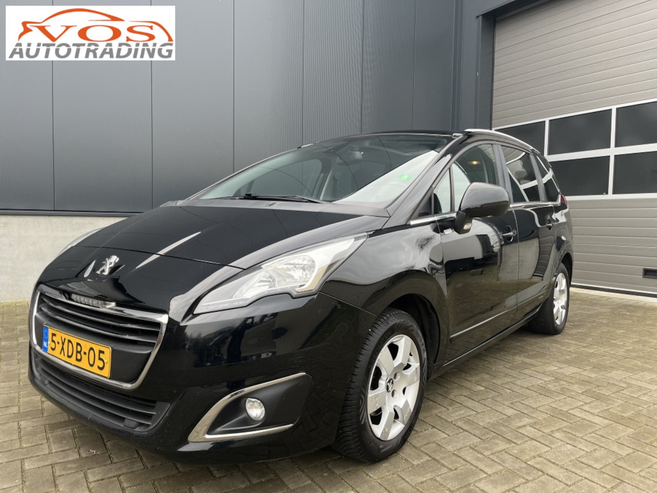 Peugeot 5008 - 1.6 VTi Style 7p. 1.6 VTi Style 7p. - AutoWereld.nl