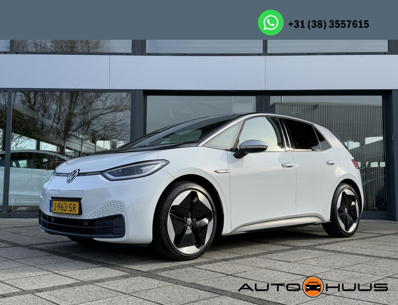 Volkswagen ID.3 - First Max 58 kWh | Panorama | HUD | IQ.Light | Massage | - AutoWereld.nl