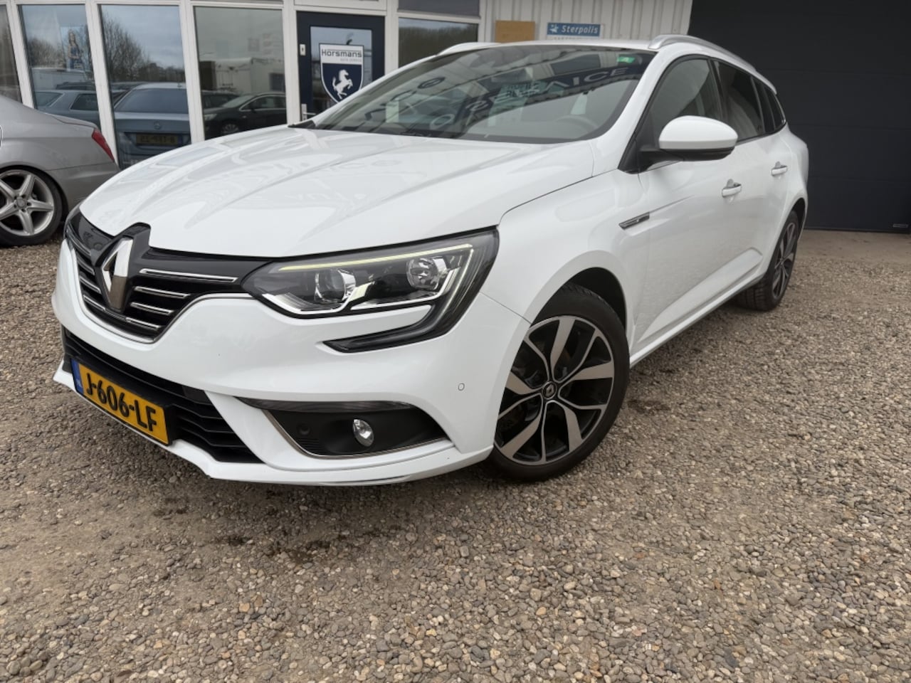 Renault Mégane Estate - 1.3 TCe Bose**AUTOMAAT 74.000 KM NAP** - AutoWereld.nl