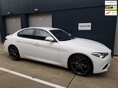 Alfa Romeo Giulia - 2.0T Super