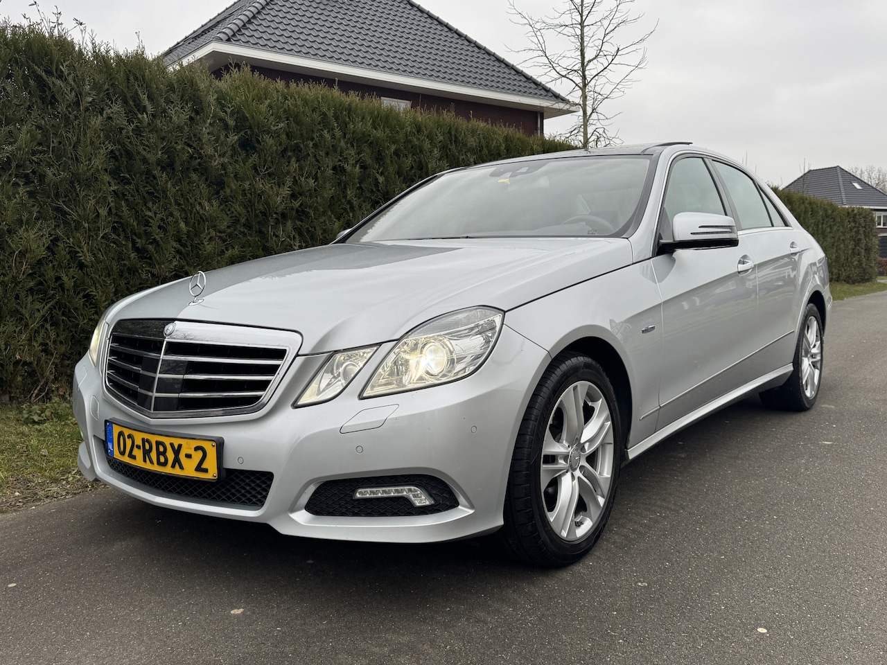 Mercedes-Benz E-klasse - 350 CDI BlueTEC Avantgarde PANORAMADAK KEYLESS-GO DISTRONIC PLUS - AutoWereld.nl