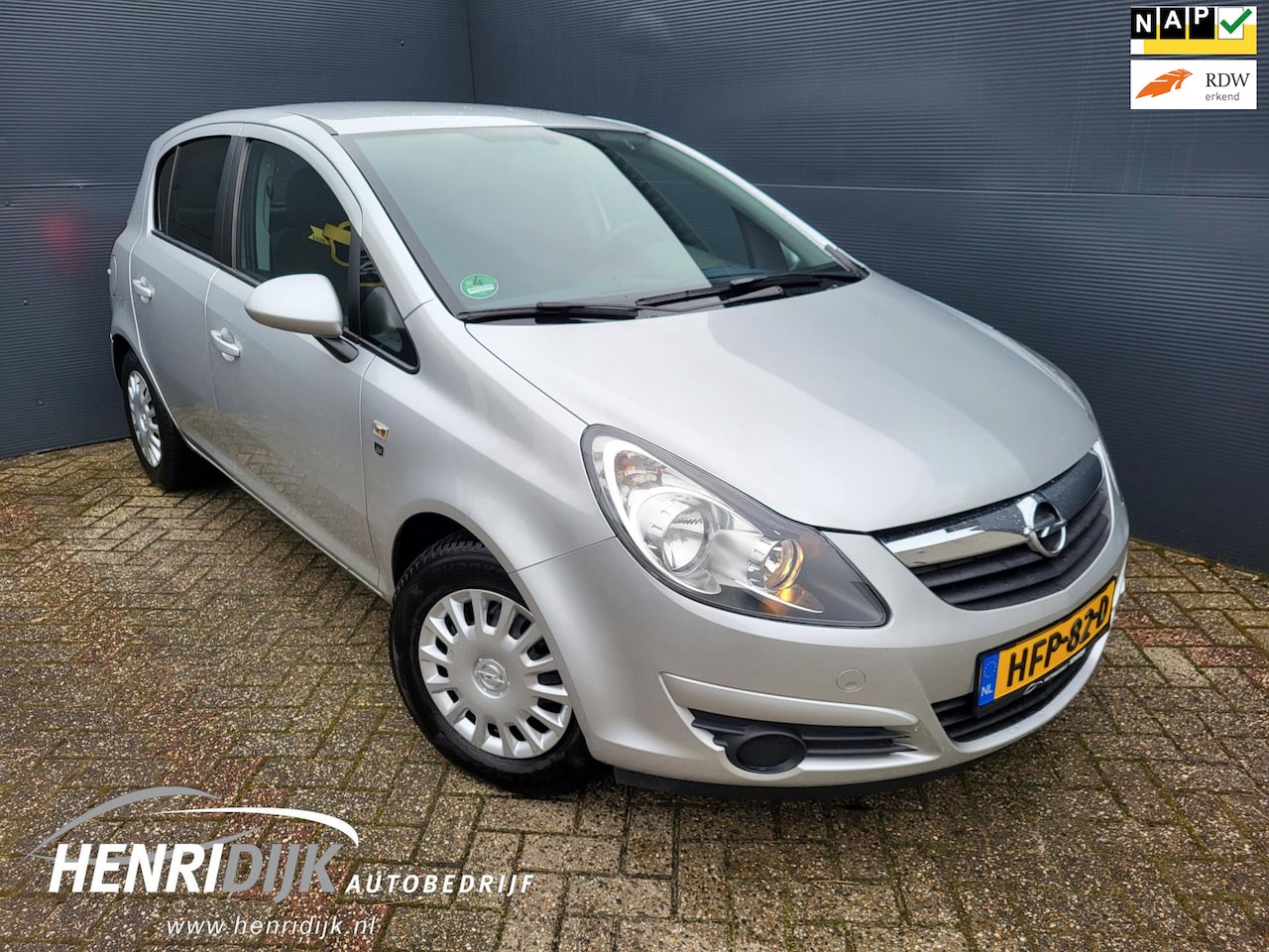 Opel Corsa - 1.2-16V 111 Edition AC / Cruise / Elek-Ramen - AutoWereld.nl