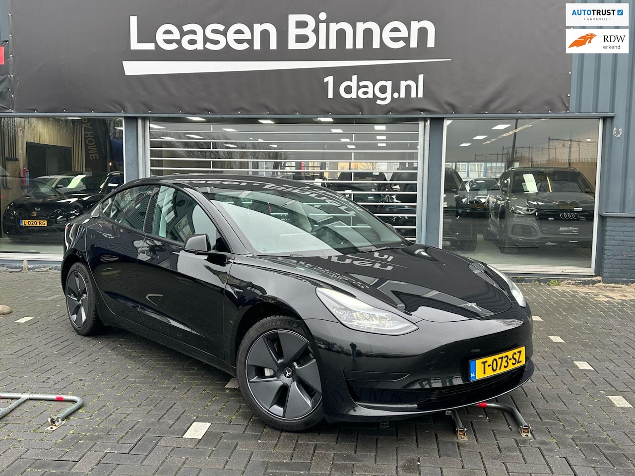 Tesla Model 3 - Standard RWD Plus 60 kWh - AutoWereld.nl