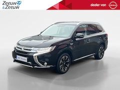 Mitsubishi Outlander - 2.0 PHEV Executive Edition | Afneembare trekhaak | Stoelverwarming | Navigatie |