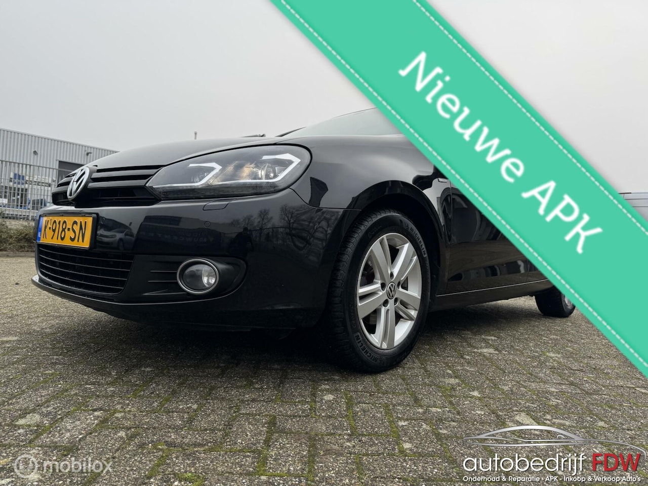 Volkswagen Golf - 1.2 TS/5DEURS/CARPLAY/CAMERA/PDC/STOEL WARM/ - AutoWereld.nl