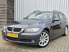 BMW 3-serie Touring - 318d High Executive /Xenon/Cruise/PDC