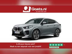 BMW iX2 - xDrive30 67kWh M Sport - Panoramadak - Innovation/Comfort Pack - Parking/Driving Assistant