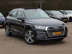 Audi Q5 - 2.0 TFSI quattro Launch Edition / Trekhaak / Panoramadak / Half leder / B&O / 20'' / Stand