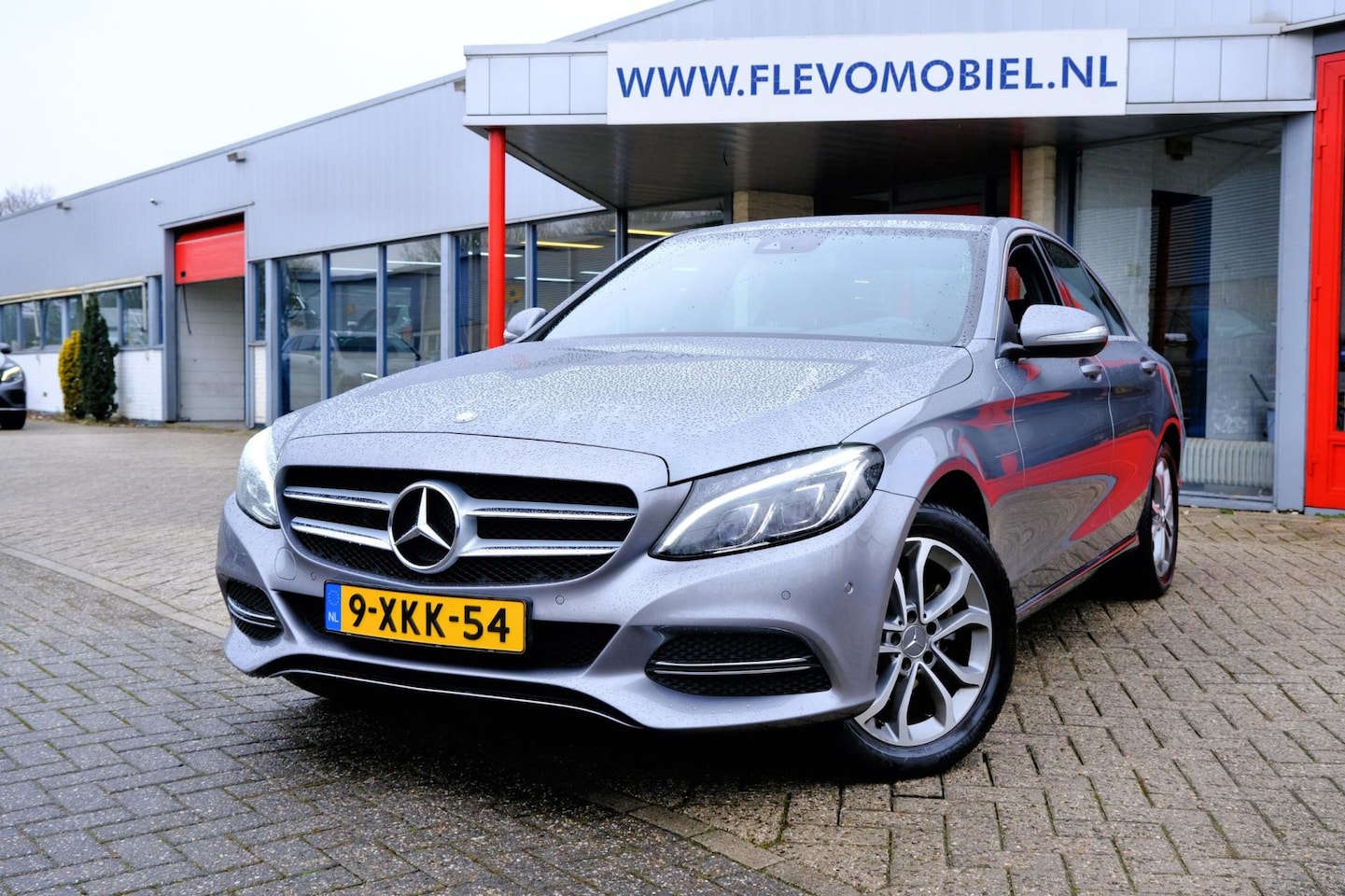 Mercedes-Benz C-klasse - 180 Ambition Aut. Leder|Navi|LED|Clima|Sportstoelen|LMV - AutoWereld.nl