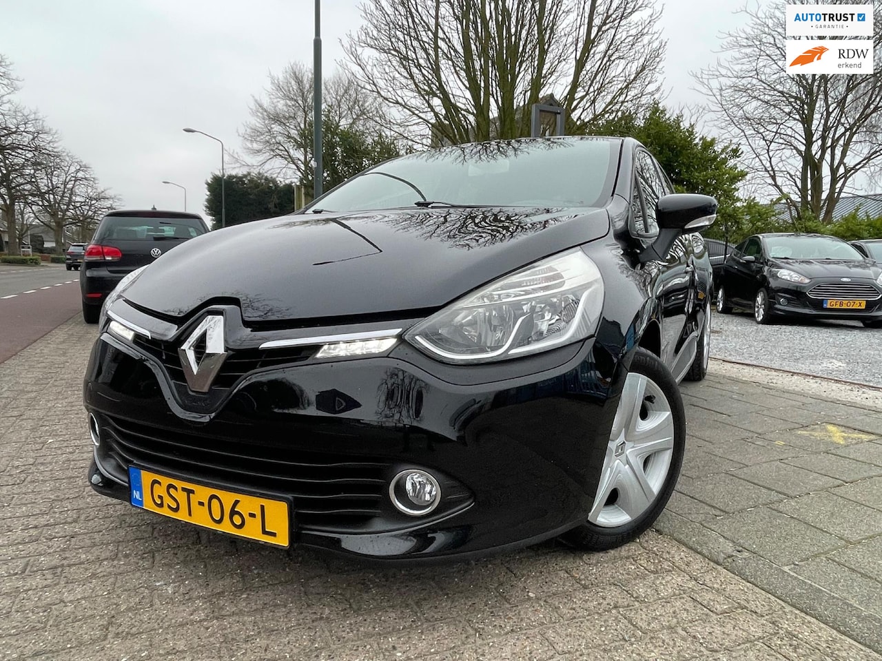 Renault Clio - 1.2 16V Clima Elek Pakket Navi Cruise Pdc - AutoWereld.nl