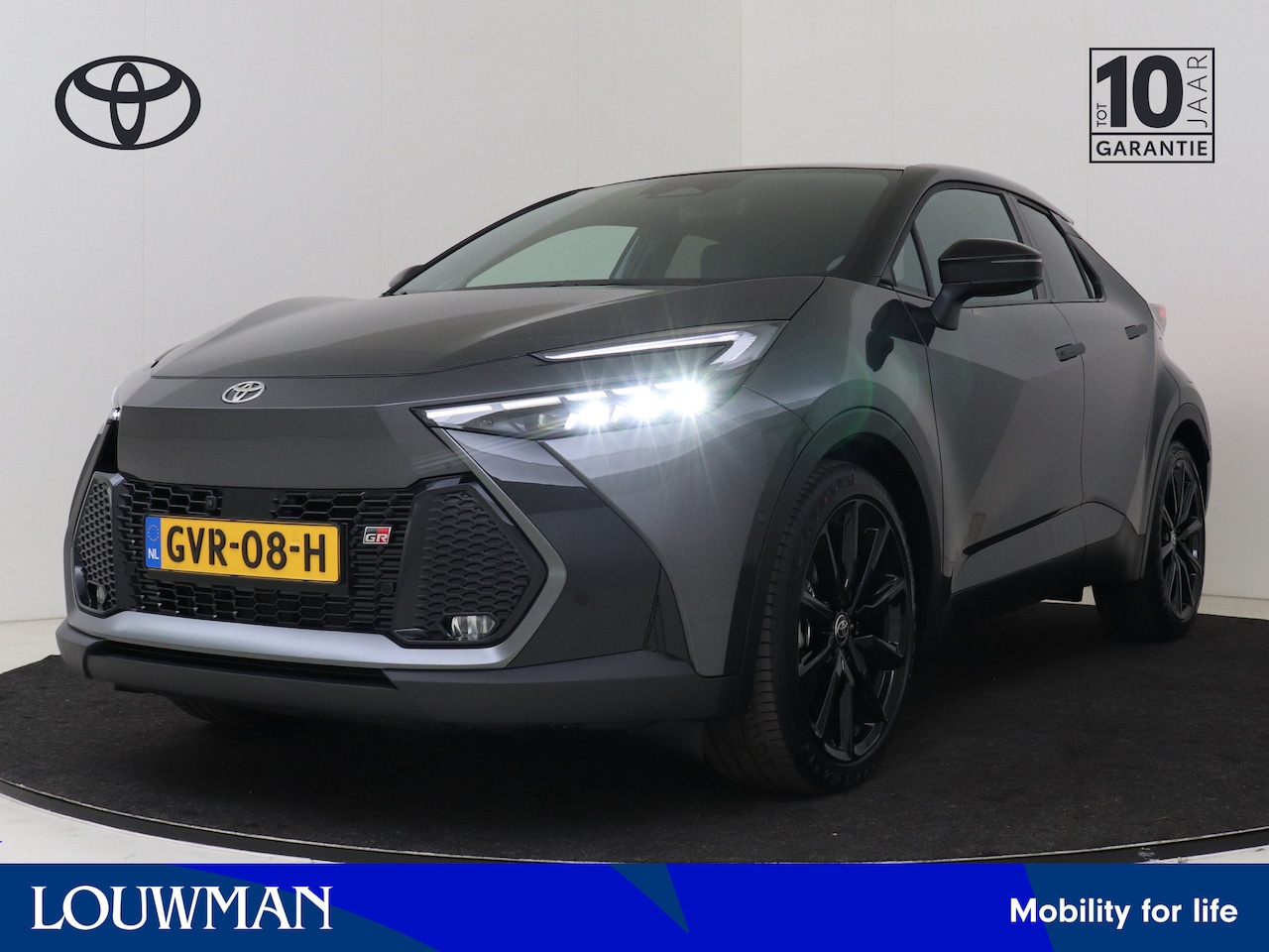 Toyota C-HR - 2.0 Hybrid 200 GR SPORT Première Edition *Demo | JBL | Dodehoekdetectie | Camera 360° | se - AutoWereld.nl