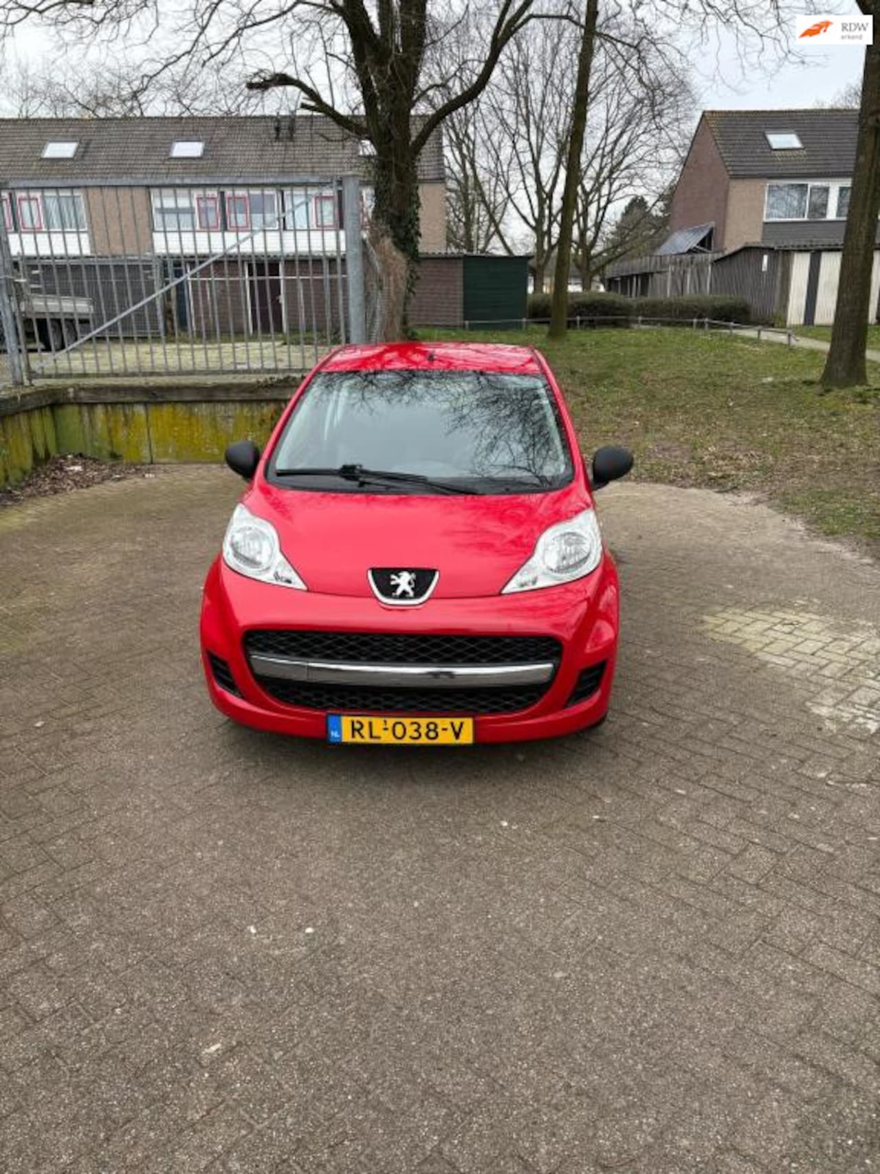 Peugeot 107 - 1.0-12V XR 1.0-12V XR - AutoWereld.nl