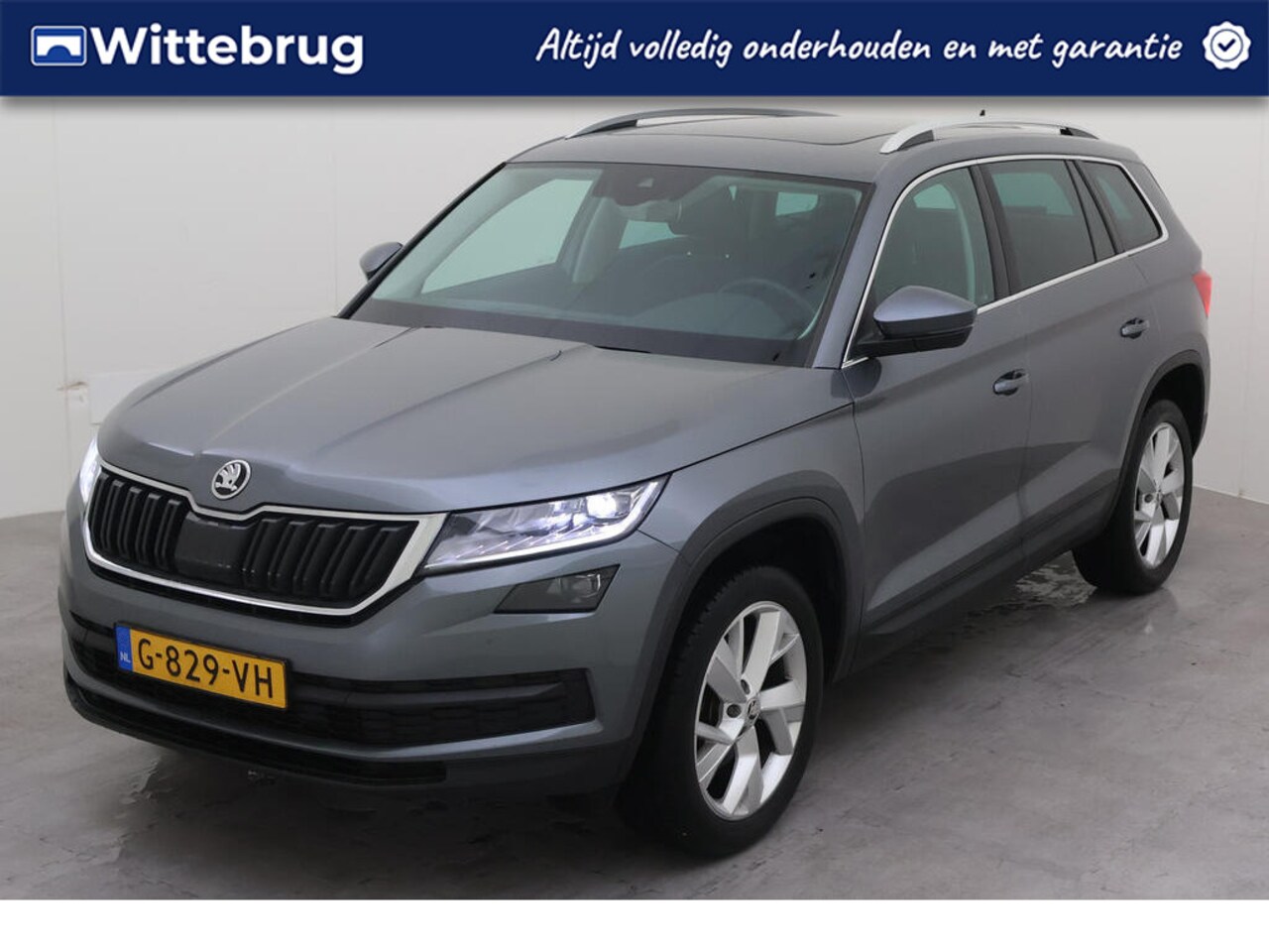 Skoda Kodiaq - 1.5 TSI 150pk Limited Business Edition DSG Automaat / Panorama dak / LED / NAVI / Camera / - AutoWereld.nl